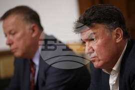 Парламент - Комисия по въпросите на децата, семейството, младежта и спорта