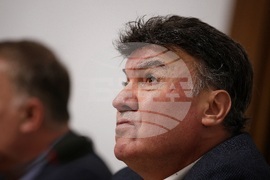 Парламент - Комисия по въпросите на децата, семейството, младежта и спорта