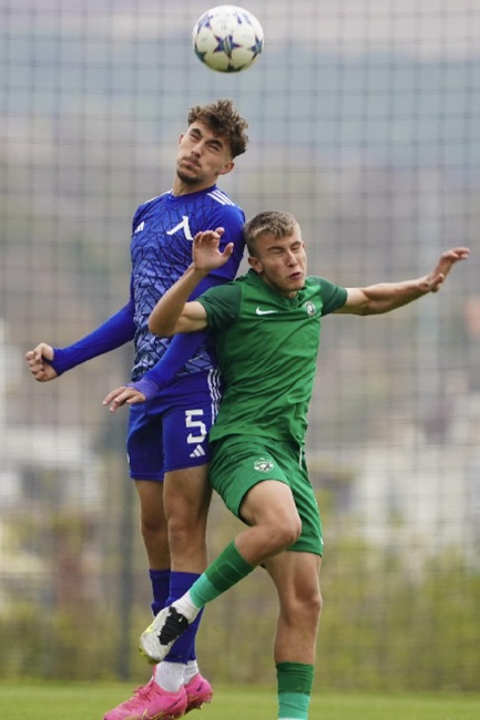 Левски (Сф) и Лудогорец (Рз) постигнаха убедителни победи в първите полуфинални срещи за Купата на БФС при юношите (старша възраст)