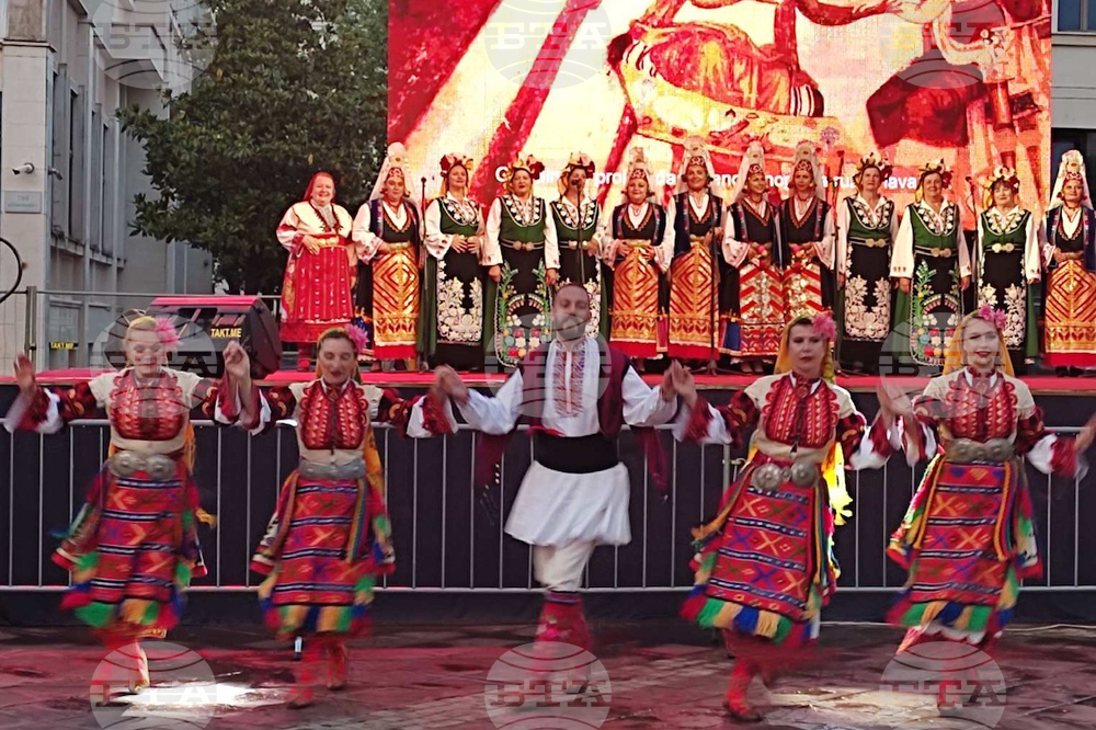 Черна гора - пролетен базар - фолклорни ансамбли