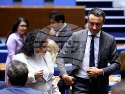 Парламент - заседание