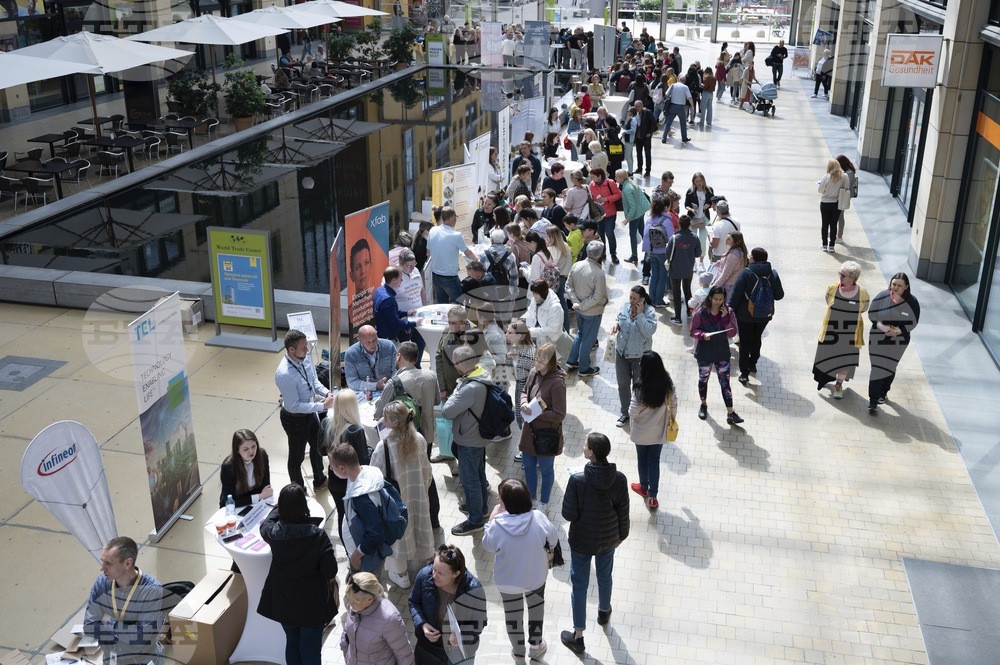 Германия отчете през октомври с 120 000 безработни повече, отколкото преди година