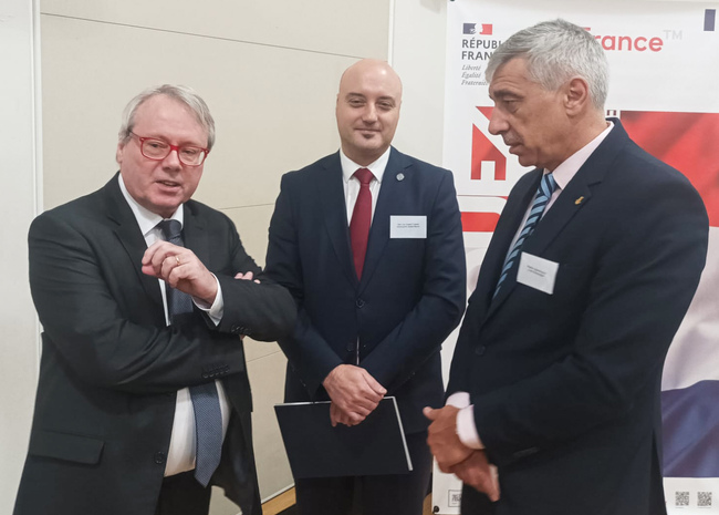 Министър Славов: Много сме добри в създаването на институции, но не и в ефективността им