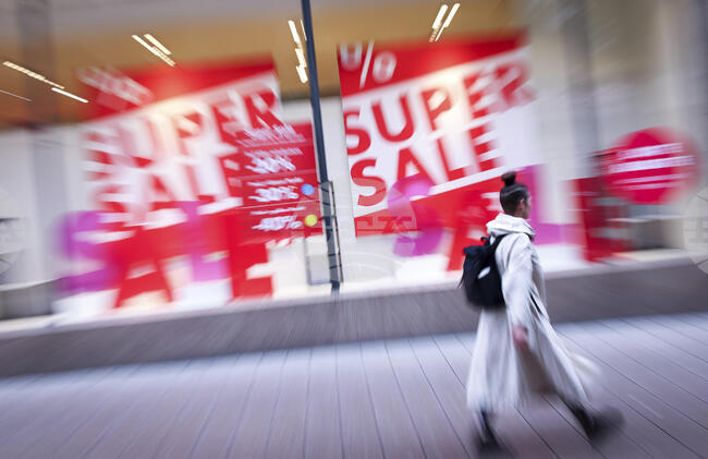 Лек ръст на приходите в германската търговия на дребно през декември