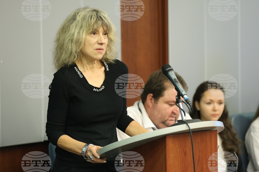 Софийския университет "Свети Климент Охридски" - журналисти - кръгла маса