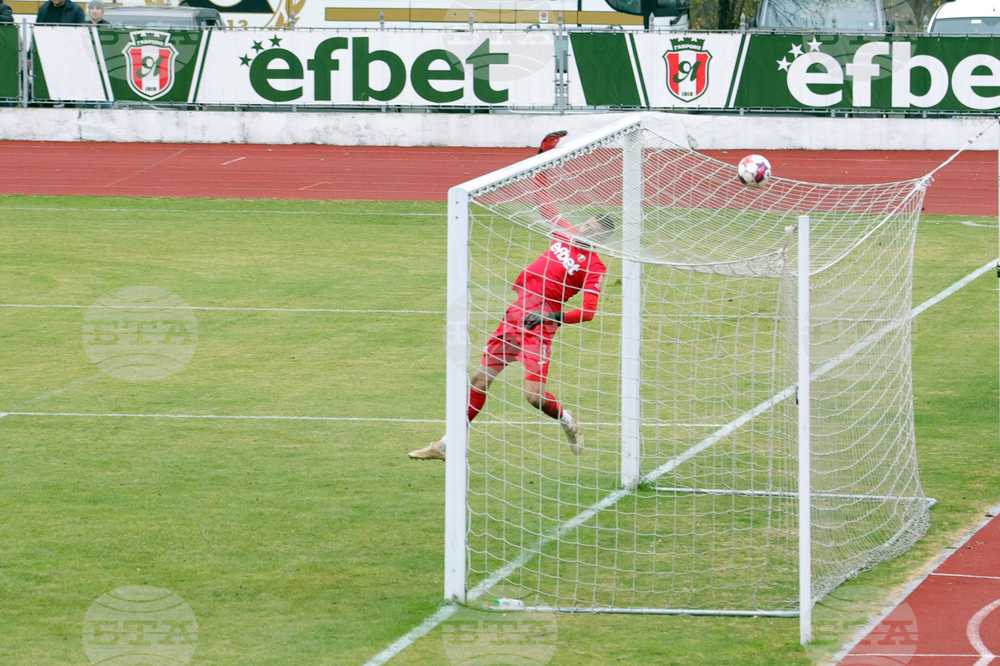 Габрово - футбол - Славия -  Янтра