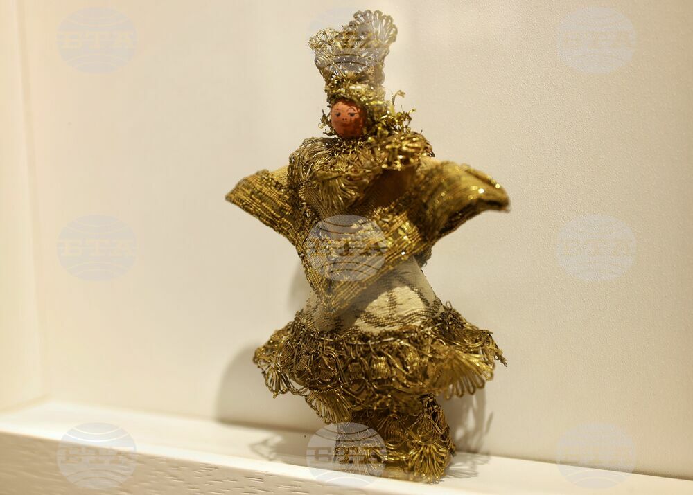 Бургас - старинни австрийски коледни играчки - изложба