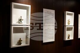 Бургас - старинни австрийски коледни играчки - изложба