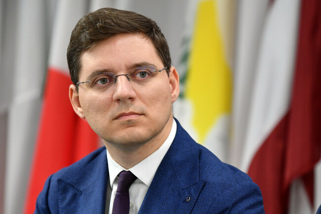 Аджерпрес: Румънският евродепутат Негреску призова председателя на ЕП Мецола да подкрепи присъединяването на Румъния към Шенгенското пространство