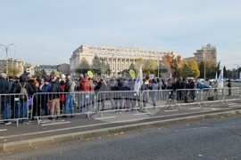 Румъния - служители на метрото - протест