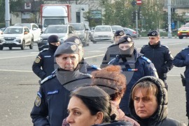 Румъния - служители на метрото - протест