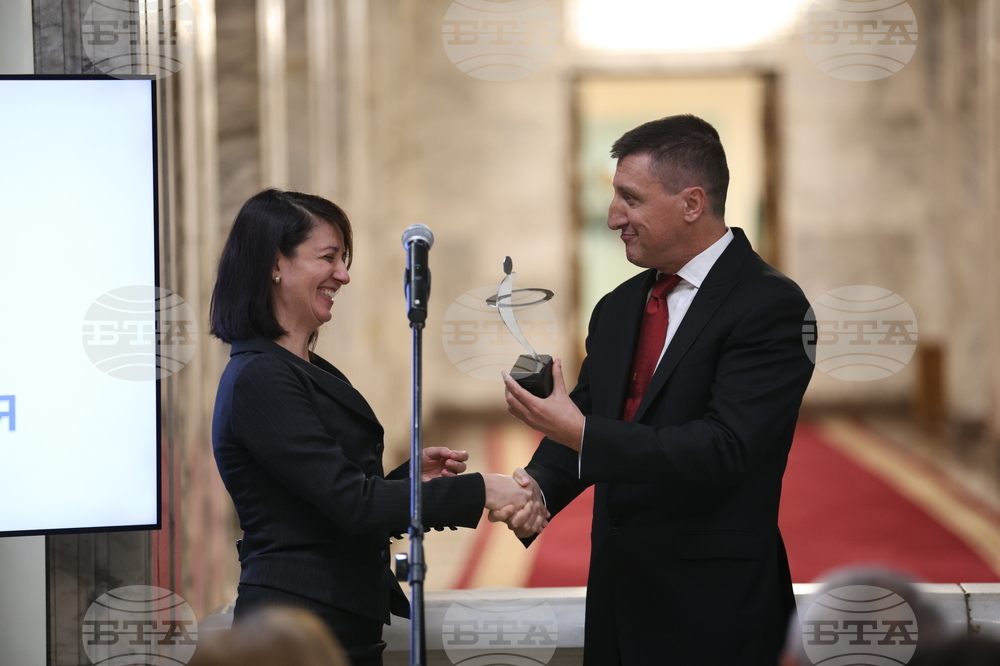 Корпоративен дарител 2023 - награди