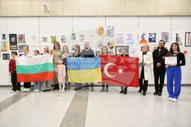 Бургас - "Цветни срещи" - международна художествена изложба