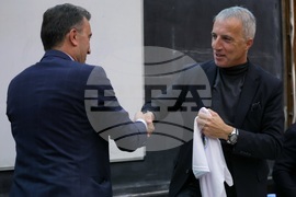 Футболни съдии - студенти - среща