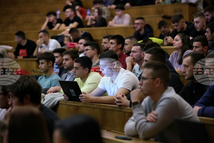 Over 190,000 Students Enrolled in Bulgarian Universities as Economics and Pedagogy Draw Highest Interest