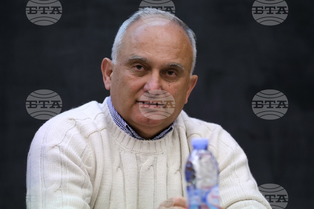 Футболни съдии - студенти - среща