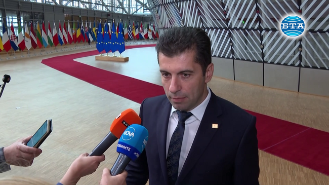 България очаква отсрочка за ембаргото на руския петрол до края на 2024 г., съобщи премиерът Кирил Петков