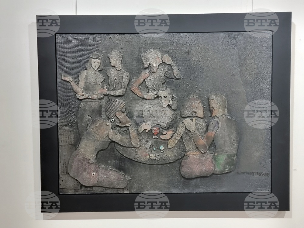 Плевен - изложба "Черно на бяло"