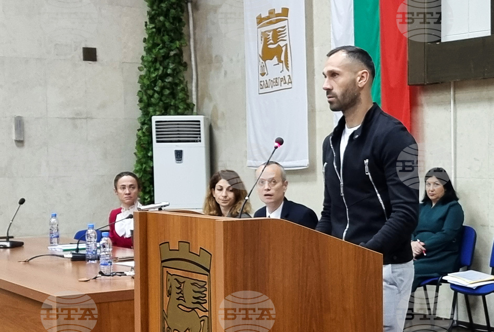 Общинските съветници в Благоевград приеха оставката на Петър Занев като управител на футболен клуб Пирин 