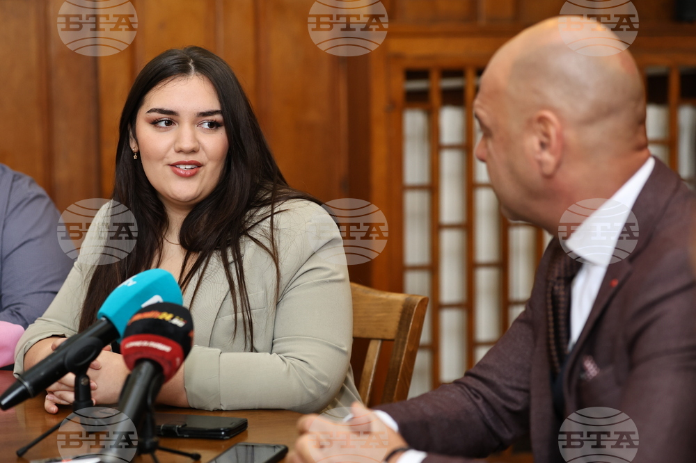 Пловдив - Виктория Радева - Костадин Димитров