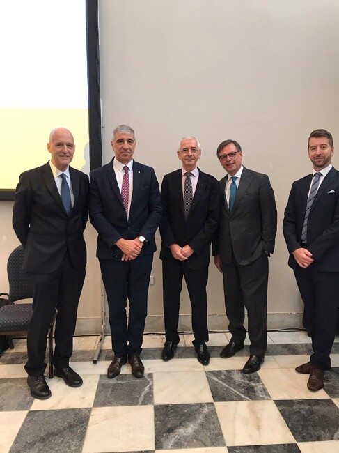 Гърция - Съвет на адвокатурите и правните общества в Европа