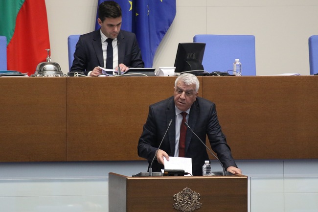 Проф. Гечев: БСП ще предложи облагане на свръхпечалбите на банките с данък