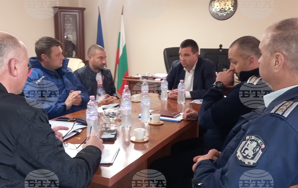 Областният управител на Кърджали свика спешна среща на отговарящите за зимното поддържане служби в региона заради прогнозите за рязко влошаване на времето