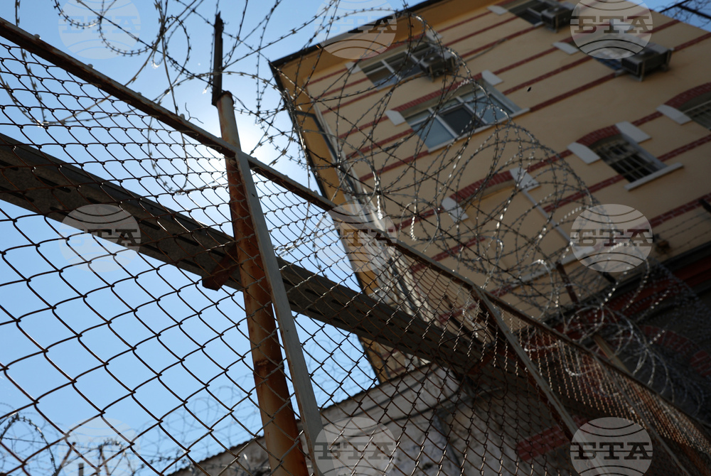 Окръжният съд в Сливен постанови три години затвор за мъж, държал с цел разпространение над 27 кг коноп 