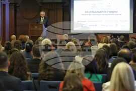 Офталмолози - симпозиум