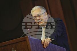 Офталмолози - симпозиум - Франсис Муние