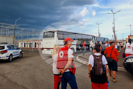 Елхово - буферен център - украинци - настаняване