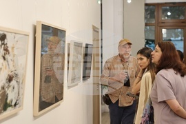 Изложба „Колекция с продължение“