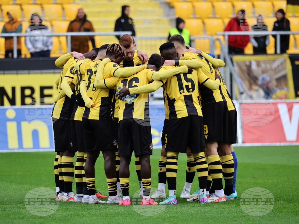 Пловдив - футбол - Ботев (Пловдив) - Пирин (Благоевград)