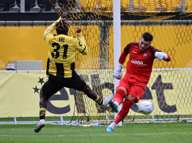 Пловдив - футбол - Ботев (Пловдив) - Пирин (Благоевград)