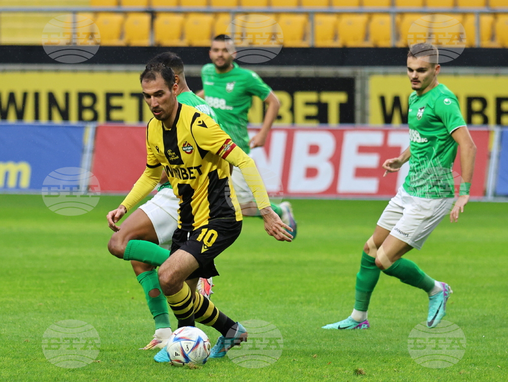 Пловдив - футбол - Ботев (Пловдив) - Пирин (Благоевград)