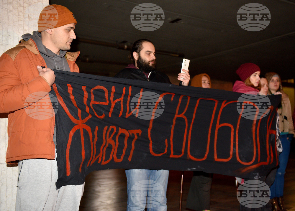 Варна - протест - Международен ден за елиминиране на насилието над жени