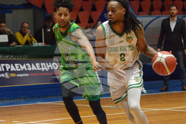 Варна - баскетбол - Черно море тича - Берое