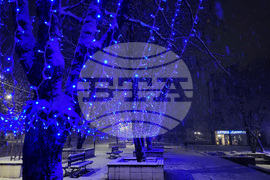 Самоков - сняг - коледна украса