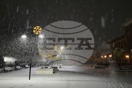 Самоков - сняг - коледна украса