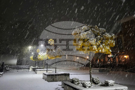 Самоков - сняг - коледна украса