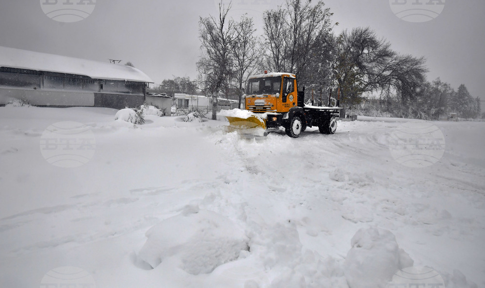 Исперих - зима - обстановка