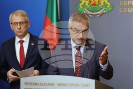 Министерски съвет - зимна обстановка - брифинг - Румен Радев