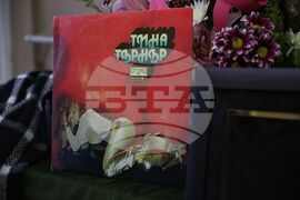 Бургас - Тина Търнър - паметна плоча - звезда