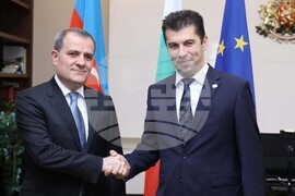 Кирил Петков - Джейхун Байрамов - среща