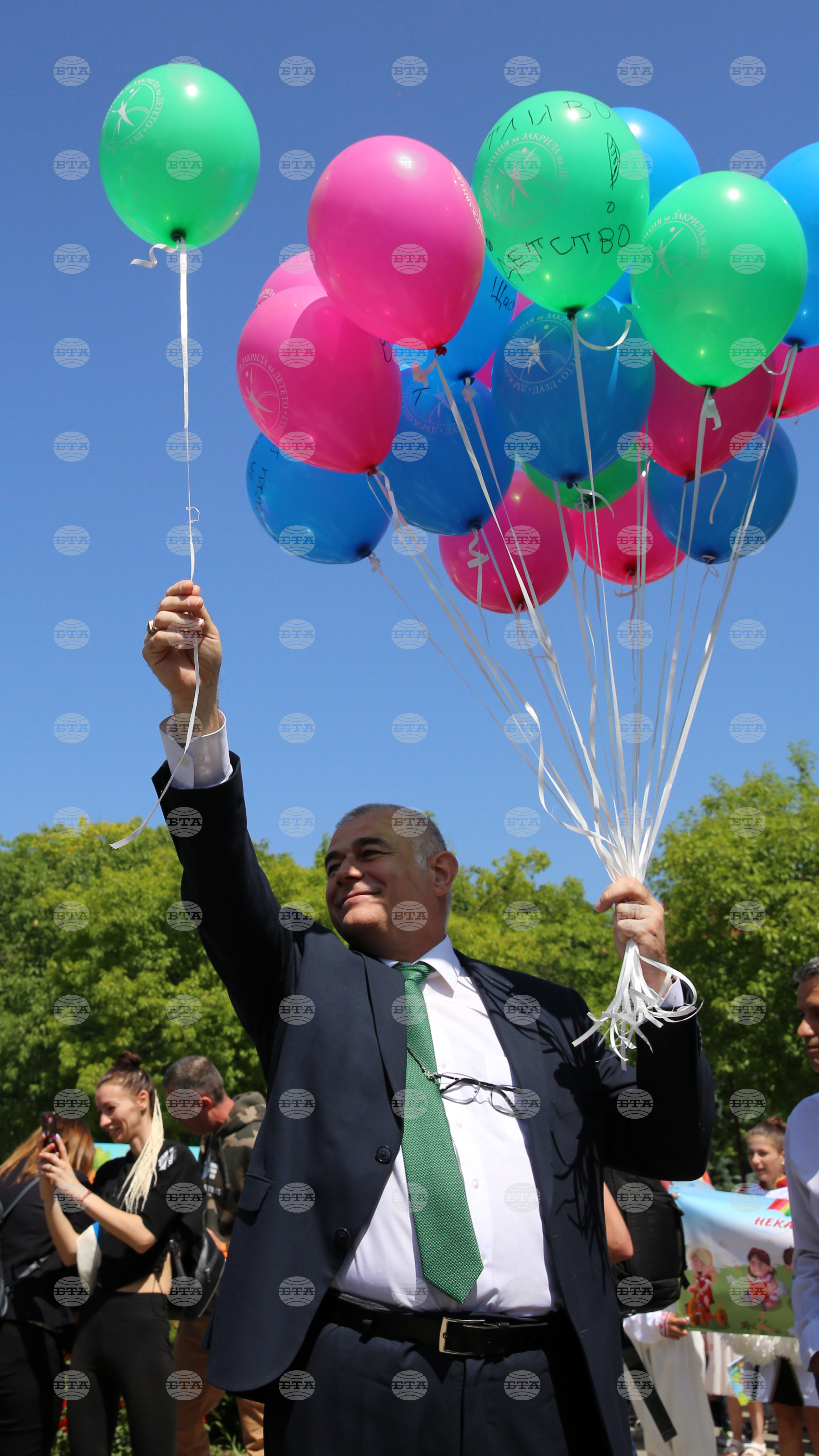 Георги Гьоков - Елеонора Лилова - балони