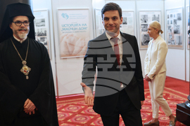 Парламент - изложба