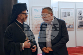 Парламент - изложба