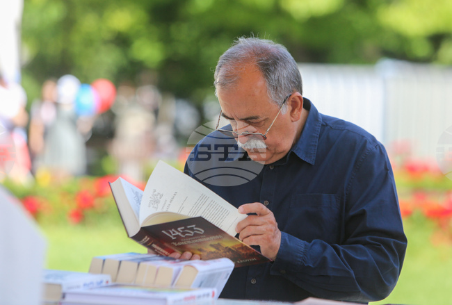 Панаир на книгата