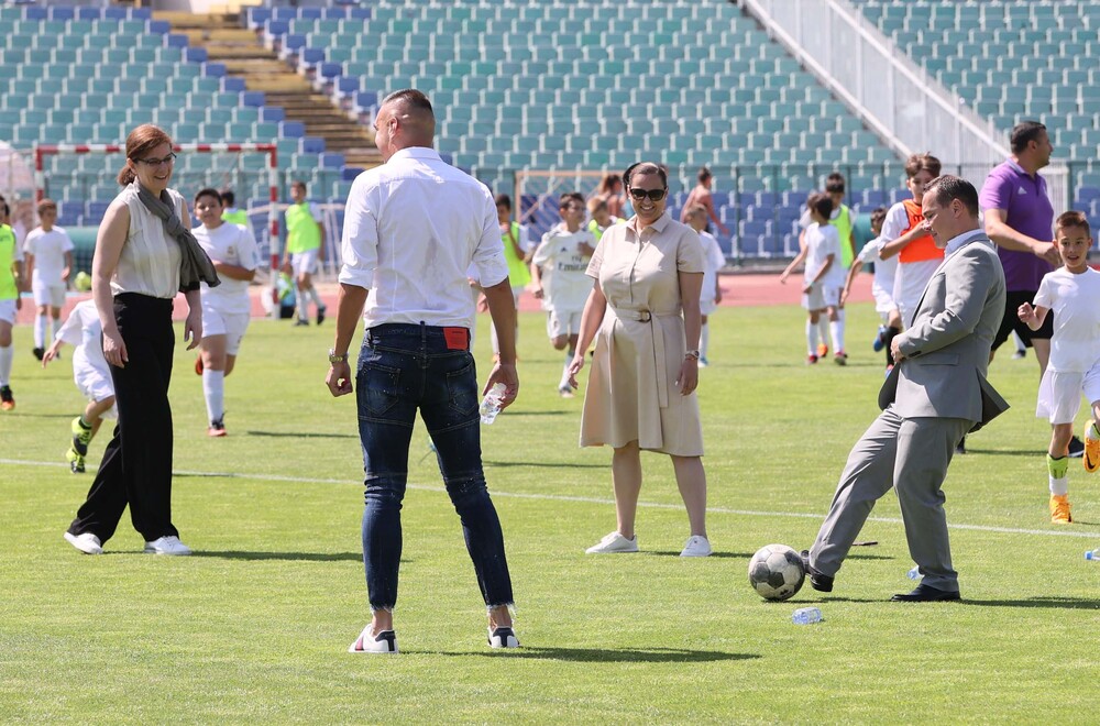 Футболен празник - Теодора Генчовска - Владимир Харизанов
