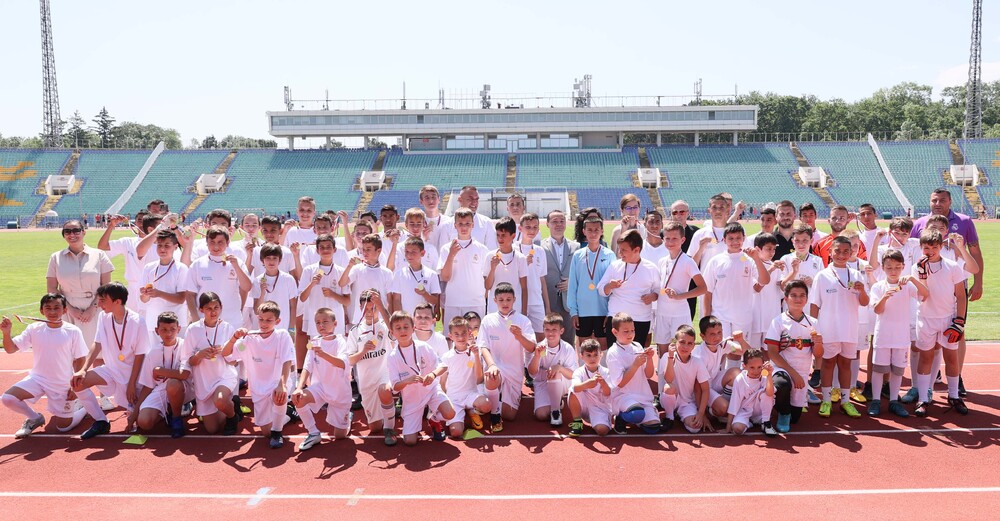 Футболен празник - Теодора Генчовска - Владимир Харизанов